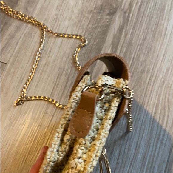 Super cute woven purse - Picture 5 of 7